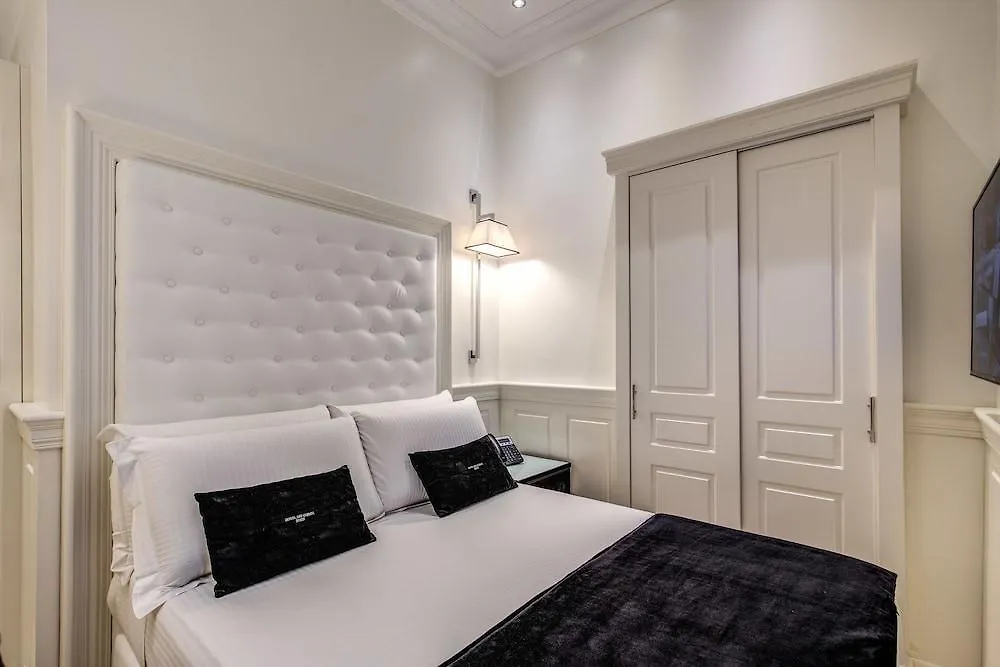 Hotel dei Quiriti Roma 0*,