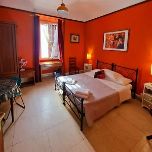 Casa Totti Bed & Breakfast