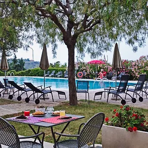 https://castellaro-golf-resort-castellaro-imperia.hotelitalianriviera.com