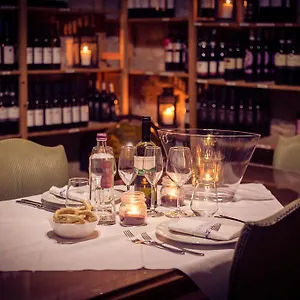 https://hotel-ristorante-la-perla.italymilanhotels.net